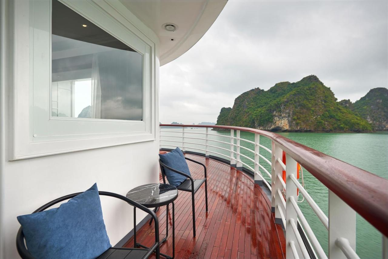 Paradise Grand Cruise - Lan Ha Bay ハロン エクステリア 写真